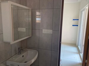 Bathroom in 1 BHK Apartment at Prestige Finsbury Park Regent, Bagaluru – for Rent