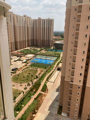 Balcony in 1 BHK Apartment at Prestige Finsbury Park Regent, Bagaluru – for Rent