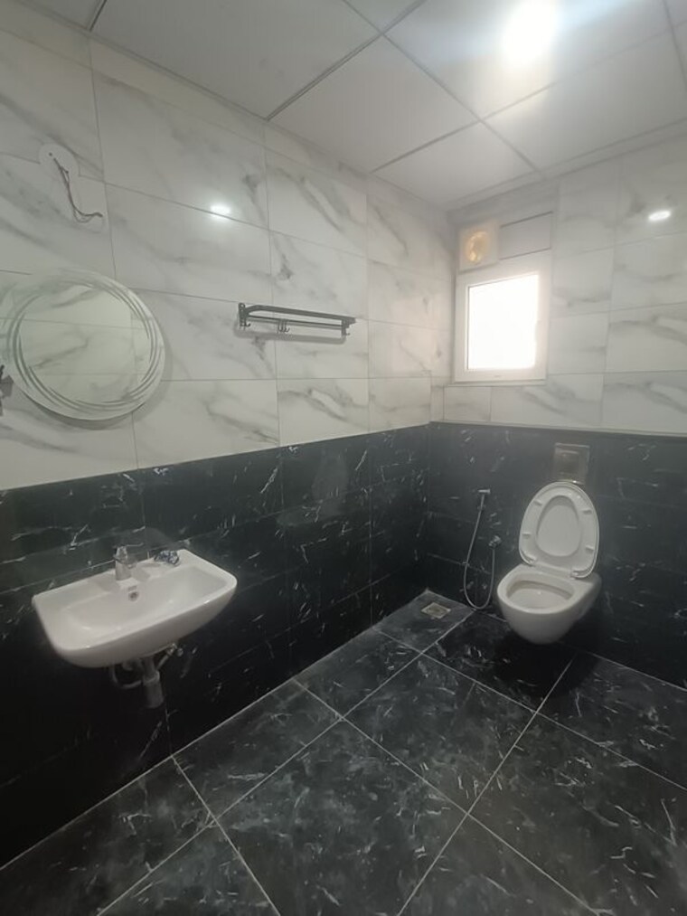 Bathroom, candeur-crescent 3 Bedroom 2640 Sq.Ft. Apartment In Serilingampally Hyderabad 10511971