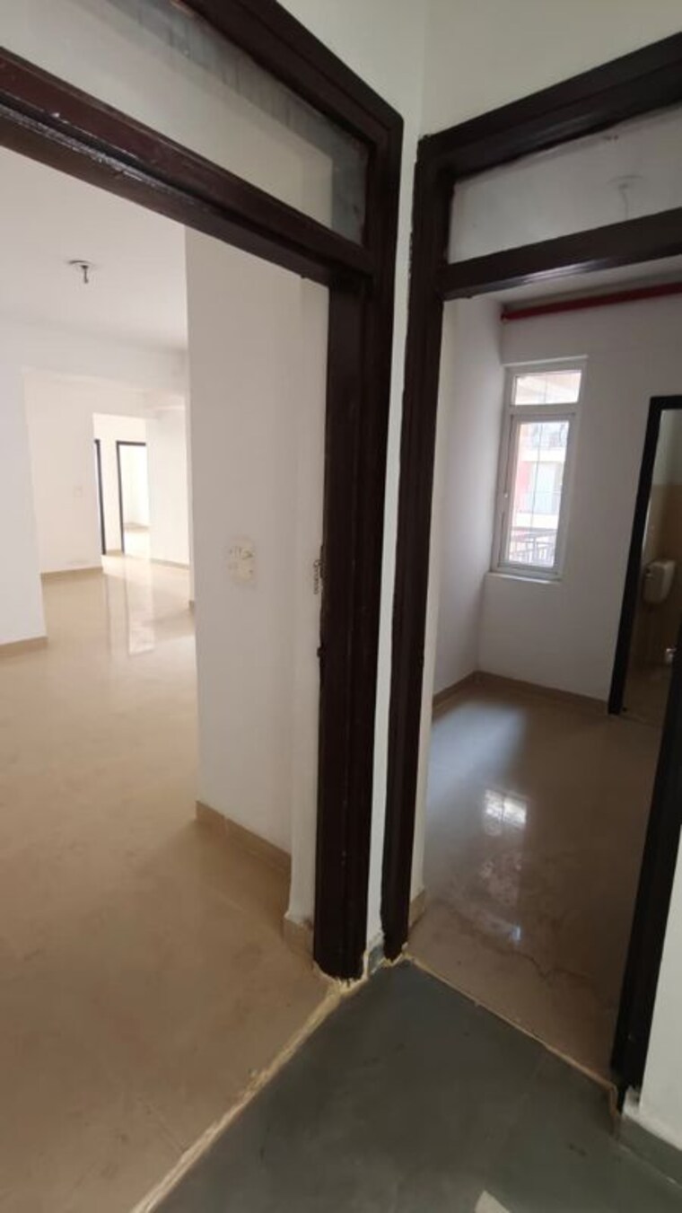 Room, klj-greens 3.5 Bedroom 1750 Sq.Ft. Builder Floor In Sector 77 Faridabad 10511912