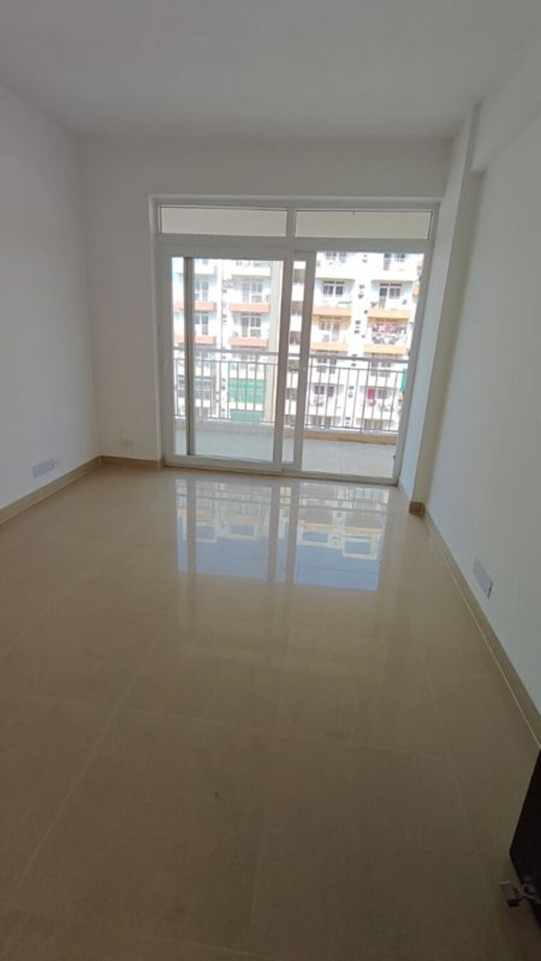 Room, klj-greens 3.5 Bedroom 1750 Sq.Ft. Builder Floor In Sector 77 Faridabad 10511912