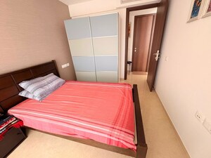 Bedroom in 2 BHK Apartment at Hiranandani Highland, Powai – for Rent