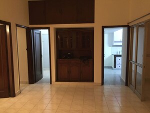 2 BHK Builder Floor For Rent in Khirki Extension