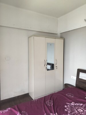 Room in 1 BHK Apartment at Konark Krish Phase II, Mundhwa – for Sale