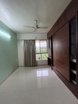 Room in 2 BHK Apartment at Aditya Shagun, Bavdhan – for Rent