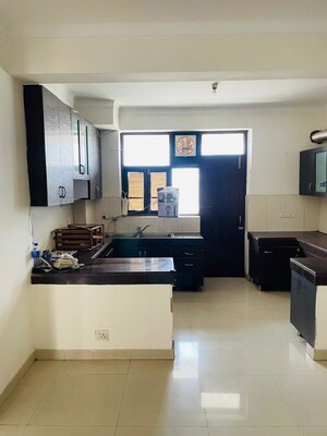 Kitchen in 4 BHK Apartment at The Citizen Apartments, Sector 51 – for Rent