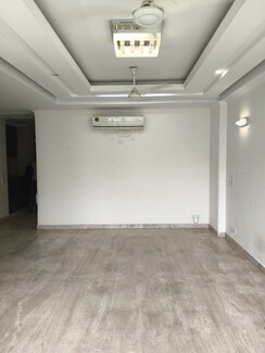 3 BHK + Prayer Room,Servant Room Builder Floor For Rent in Pamposh Enclave