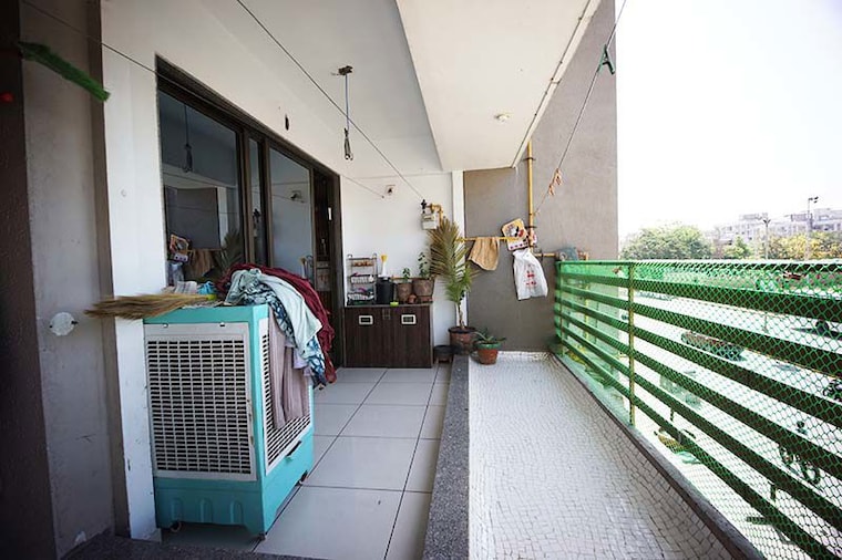 Balcony, nikol 2 Bedroom 123 Sq.Yd. Apartment In Nikol Ahmedabad 10512106