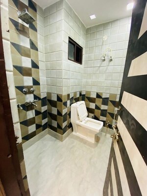 Washroom in 2 BHK Apartment at Uttam Nagar – for Rent