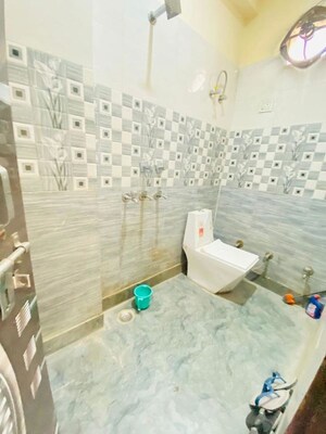 Bathroom in 2 BHK Apartment at Uttam Nagar – for Rent