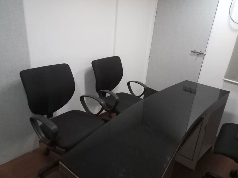 undefined, south tukoganj Commercial Office Space 975 Sq.Ft. In South Tukoganj Indore 10512115