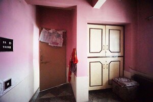 Furnished Amenities in 6 BHK Apartment at Ranip – for Sale