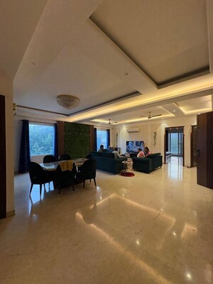 Parking in 3 BHK Apartment at Dwarka – for Rent