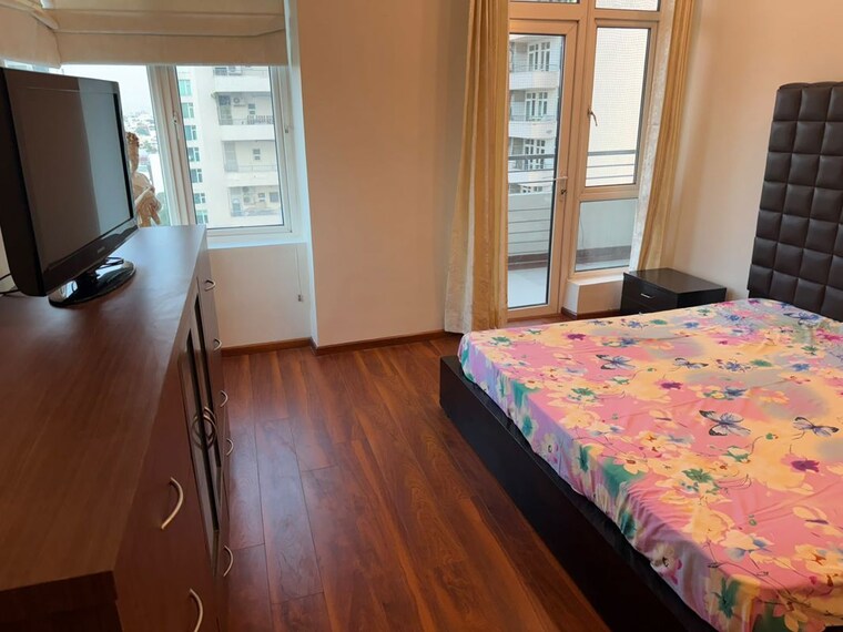 Bedroom, raheja-atlantis 3 Bedroom 2200 Sq.Ft. Apartment In Sector 31 Gurgaon 10512121
