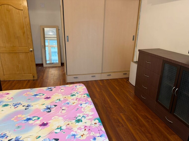 Bedroom, raheja-atlantis 3 Bedroom 2200 Sq.Ft. Apartment In Sector 31 Gurgaon 10512121