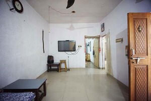 Team Area in 4 BHK Independent House at Isanpur – for Sale