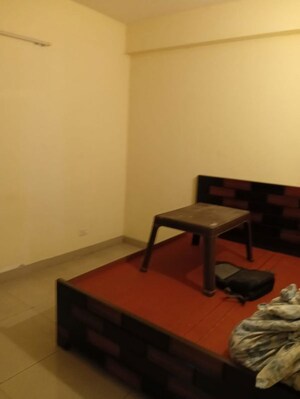 Living Room in 3 BHK Apartment at Aimnabad – for Rent