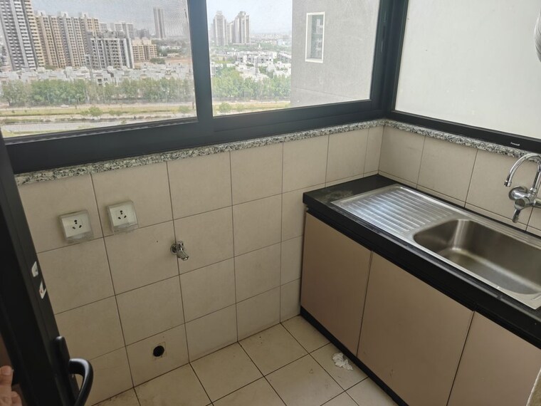 Kitchen, sobha-city-gurgaon 3 Bedroom 1711 Sq.Ft. Apartment In Sector 108 Gurgaon 10511449