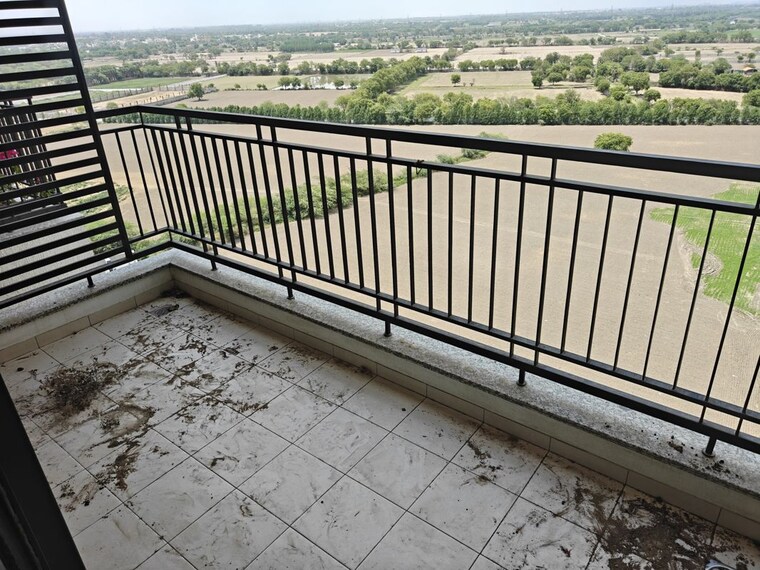 Balcony, sobha-city-gurgaon 3 Bedroom 1711 Sq.Ft. Apartment In Sector 108 Gurgaon 10511449