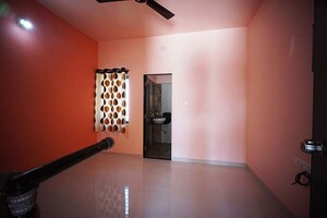 Room in 3 BHK Independent House at Vatva – for Sale