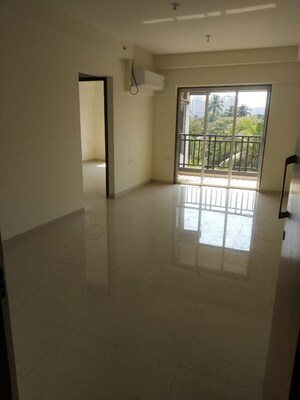 Room in 2 BHK Apartment at Godrej Prime, Chembur – for Rent