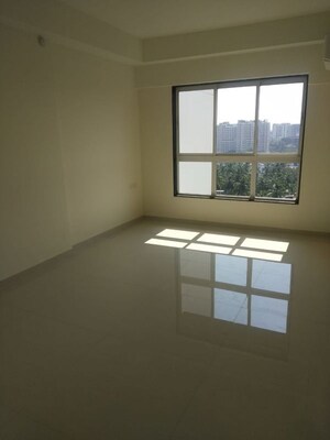 Room in 2 BHK Apartment at Godrej Prime, Chembur – for Rent