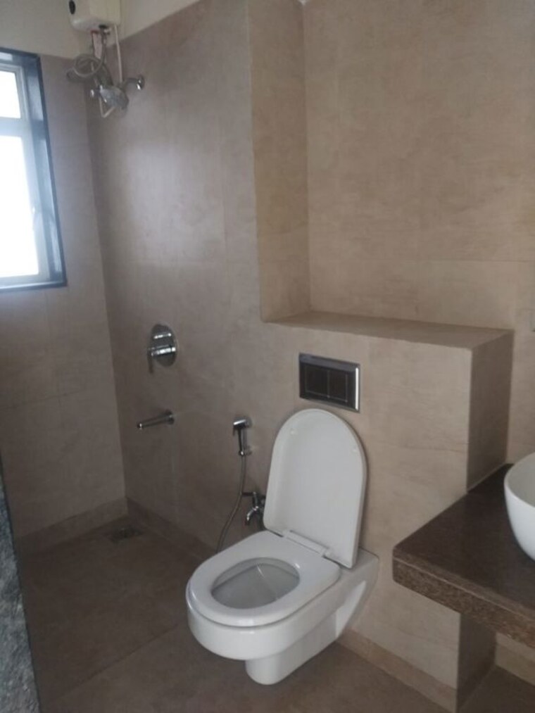 Bathroom, godrej-prime 2 Bedroom 790 Sq.Ft. Apartment In Chembur Mumbai 10512202