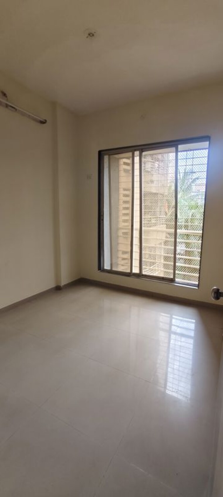 Master Bedroom, poonam-valley 2 Bedroom 950 Sq.Ft. Apartment In Mira Road East Thane 10512200