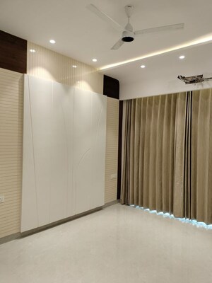 Room in 5 BHK Independent House at Sector 125 – for Sale