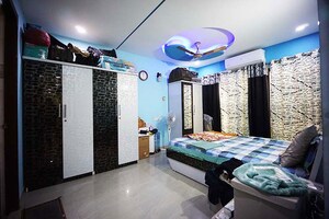 Bedroom in 2 BHK Apartment at Makarba – for Sale