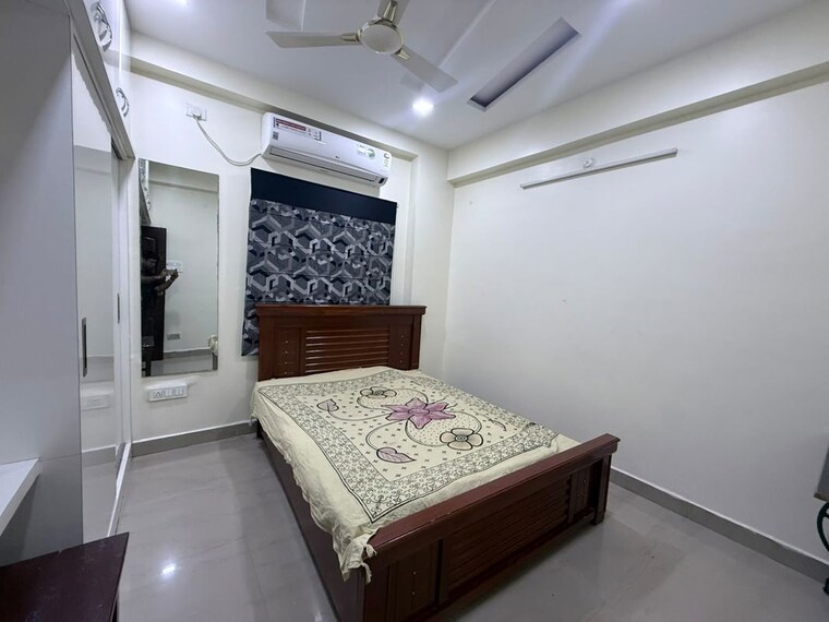 Bedroom, om-shri-gayathri-dollar-hills 3 Bedroom 1800 Sq.Ft. Apartment In Manikonda Hyderabad 10512334