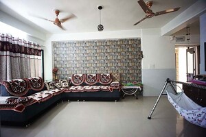 Furnished Amenities in 3 BHK Apartment at Sargasan – for Sale