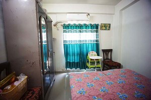 Bedroom in 3 BHK Apartment at Sargasan – for Sale