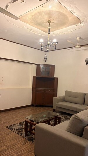 Room in 2 BHK Builder Floor at Vasant Vihar – for Rent