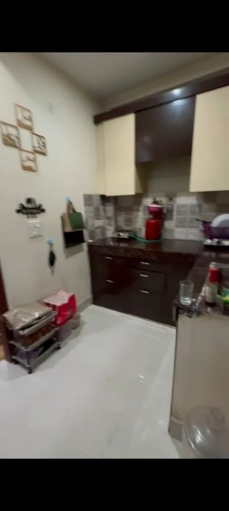 Kitchen, sector 73 2 Bedroom 950 Sq.Ft. Builder Floor In Sector 73 Noida 10512368