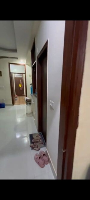 Building Lobby in 2 BHK Builder Floor at Sector 73 – for Rent