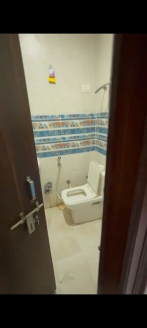 Bathroom in 2 BHK Builder Floor at Sector 73 – for Rent