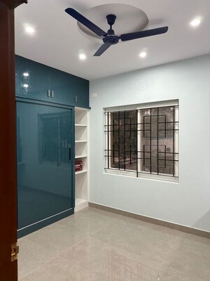 Room in 2 BHK Apartment at Vasishtha Apartment, Rajiv Gandhi Nagar – for Rent