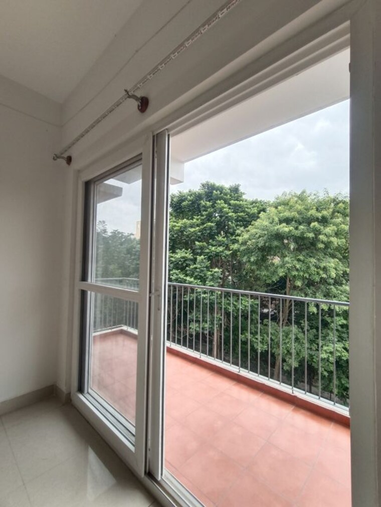 Balcony, harlur 3 Bedroom 2000 Sq.Ft. Apartment In Harlur Bangalore 10512379