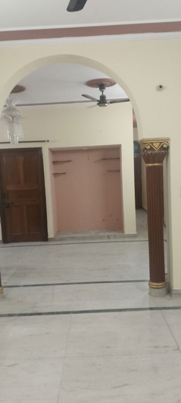 Room, sector 29 2.5 Bedroom 250 Sq.Ft. Builder Floor In Sector 29 Faridabad 10512448