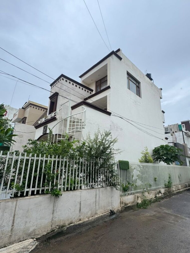 Exterior View, sunny enclave 4 Bedroom 150 Sq.Yd. Independent House In Sunny Enclave Mohali 10512444