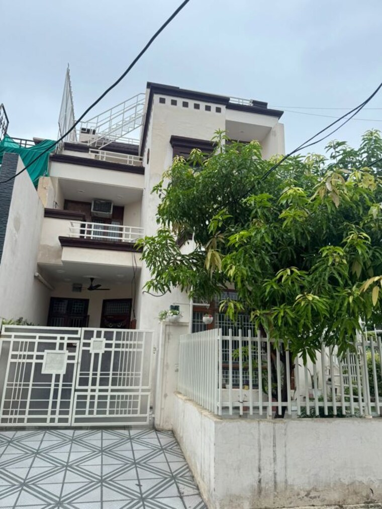 Exterior View, sunny enclave 4 Bedroom 150 Sq.Yd. Independent House In Sunny Enclave Mohali 10512444
