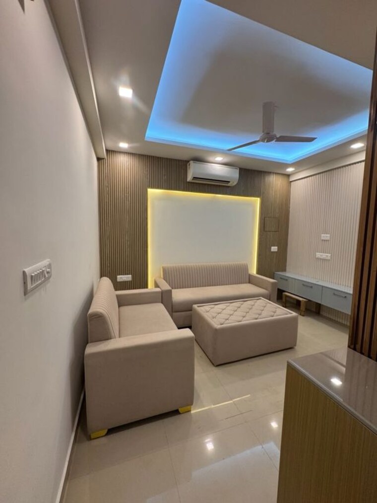 undefined, pyramid-midtown 2 Bedroom 700 Sq.Ft. Apartment In Sector 59 Gurgaon 10512429