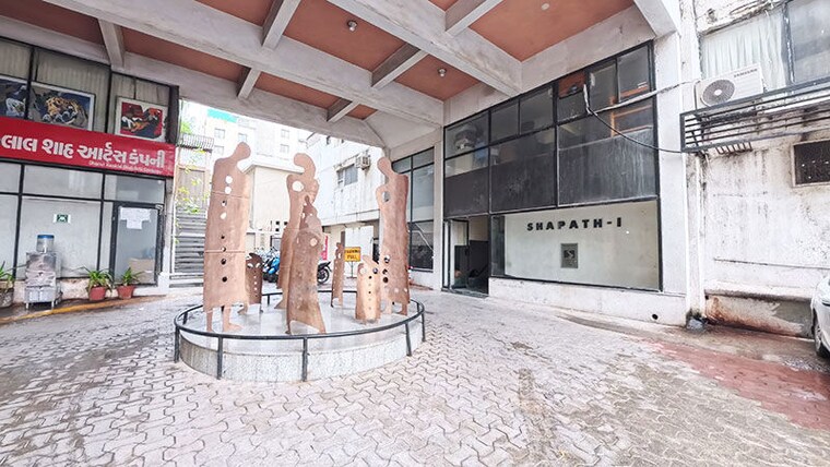 Exterior View, sg highway Commercial Office Space 1100 Sq.Ft. In Sg Highway Ahmedabad 10512489