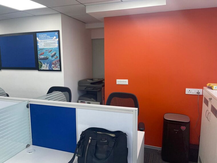 Team Area, centrum-plaza Commercial Office Space 1123 Sq.Ft. In Sector 53 Gurgaon 10512490