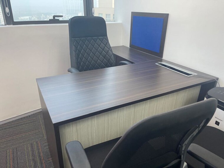 Team Area, centrum-plaza Commercial Office Space 1123 Sq.Ft. In Sector 53 Gurgaon 10512490