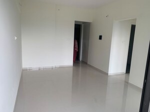 Room in 2 BHK Apartment at Kumar 47 East A, Magarpatta City – for Rent