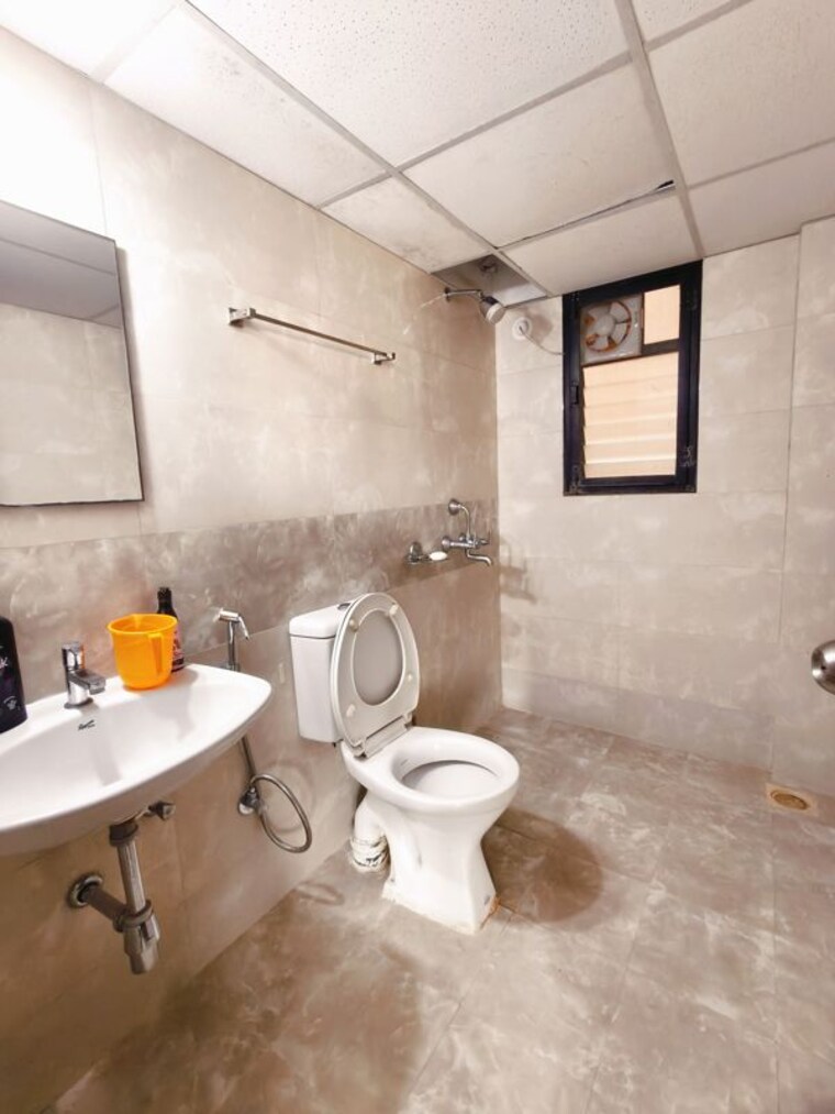 Bathroom, kolte-patil-margosa-heights 3 Bedroom 1300 Sq.Ft. Apartment In Mohammadwadi Pune 10512557