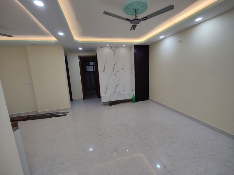Room, pradhan nagar 3 Bedroom 1409 Sq.Ft. Apartment In Pradhan Nagar Siliguri 10512556
