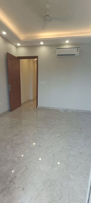 2 BHK Builder Floor For Rent in East Of Kailash